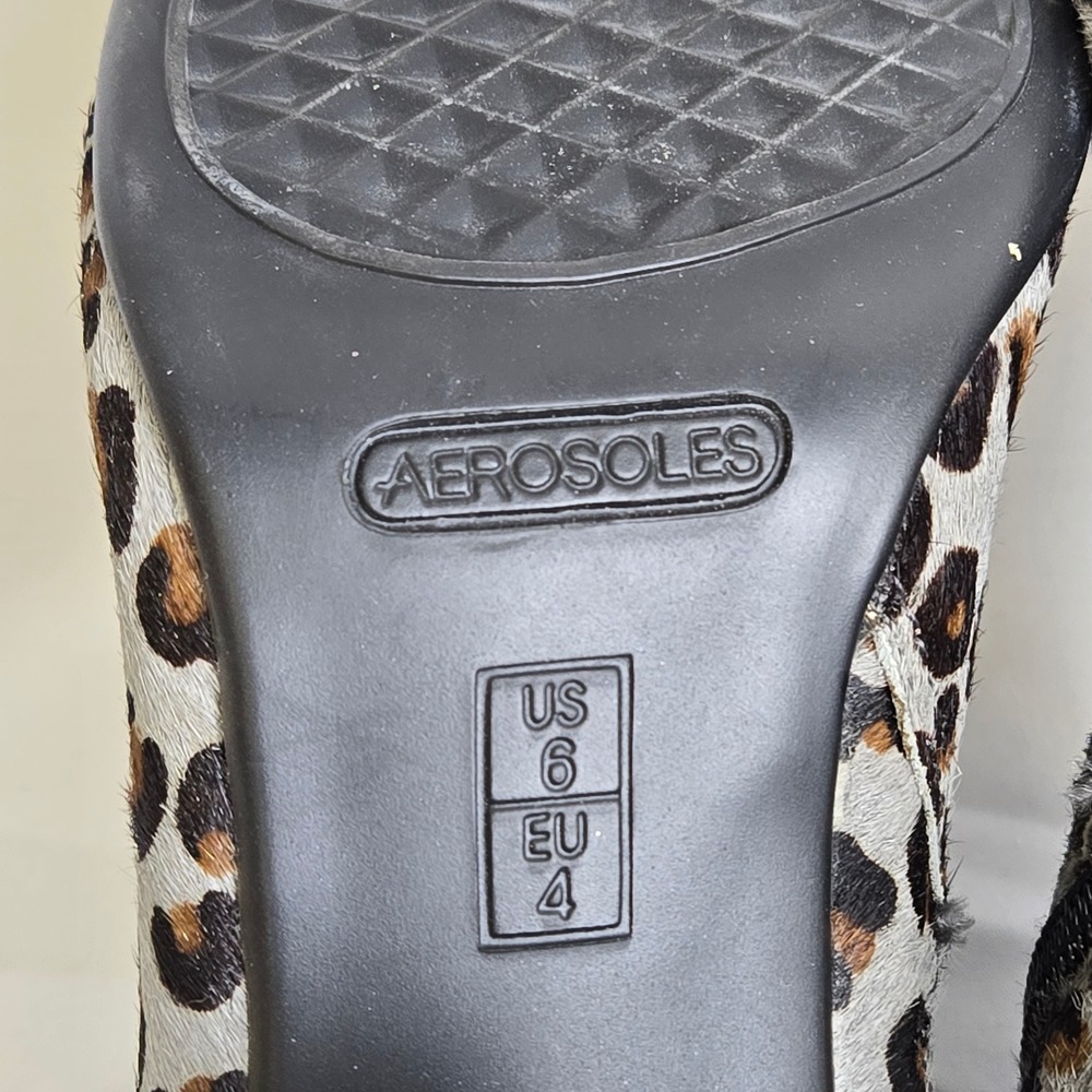 Aerosoles Patrole Car Leopard Print Ankle Booties, Patent Leather Buckle, Size 6 - Picture 6 of 16